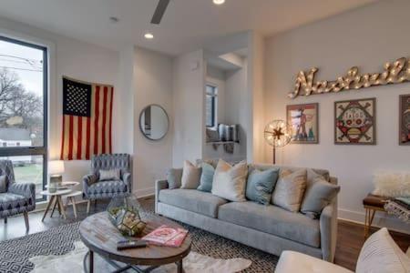 The Kora - Rooftop Luxury In Nashville'S Gulch Bagian luar foto